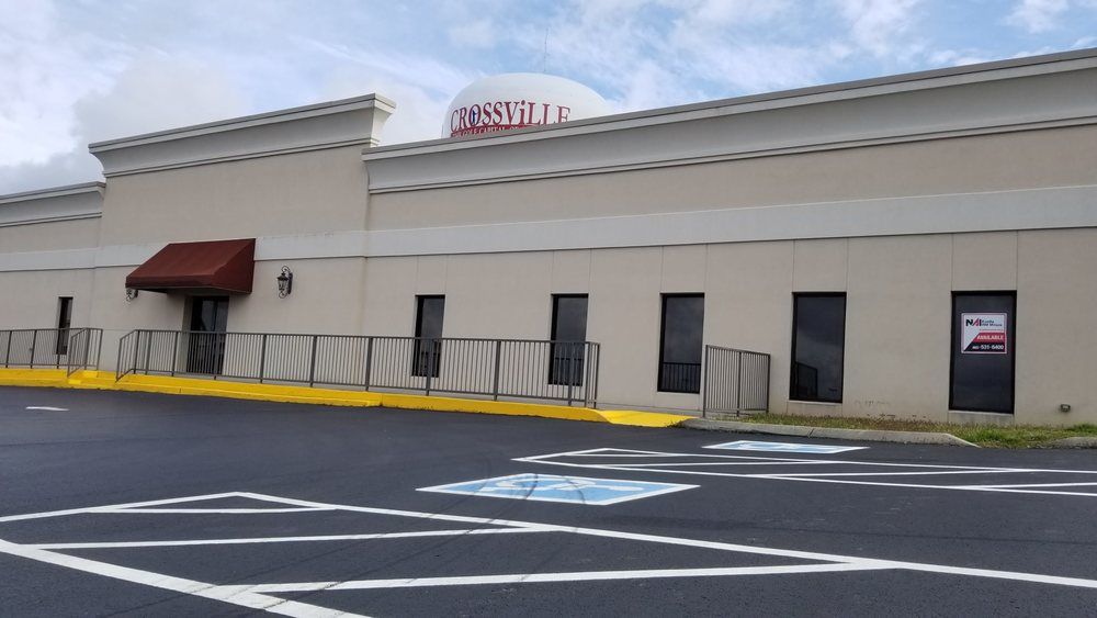 Cumberland Plaza: 100 Cumberland Plaza, Crossville, TN 38555